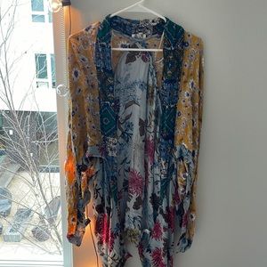Flowy, floral kimono